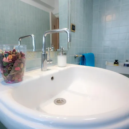 Konukevi Bragadin75 In Vaticano *